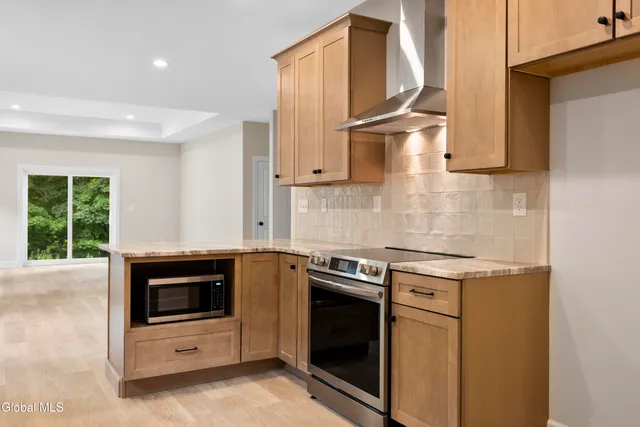 $368,000 | 229 Cemetery Road, Troy, NY 12182