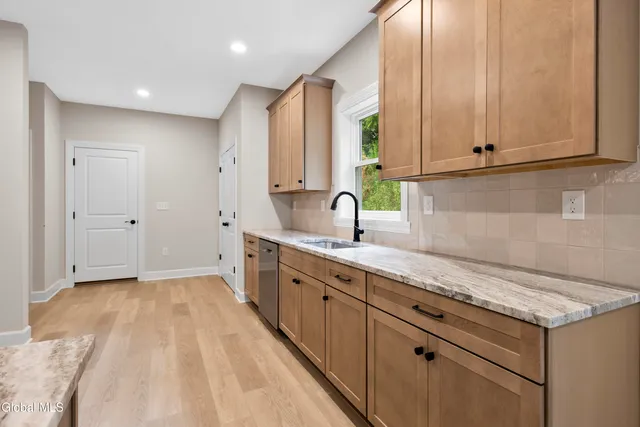 $368,000 | 229 Cemetery Road, Troy, NY 12182