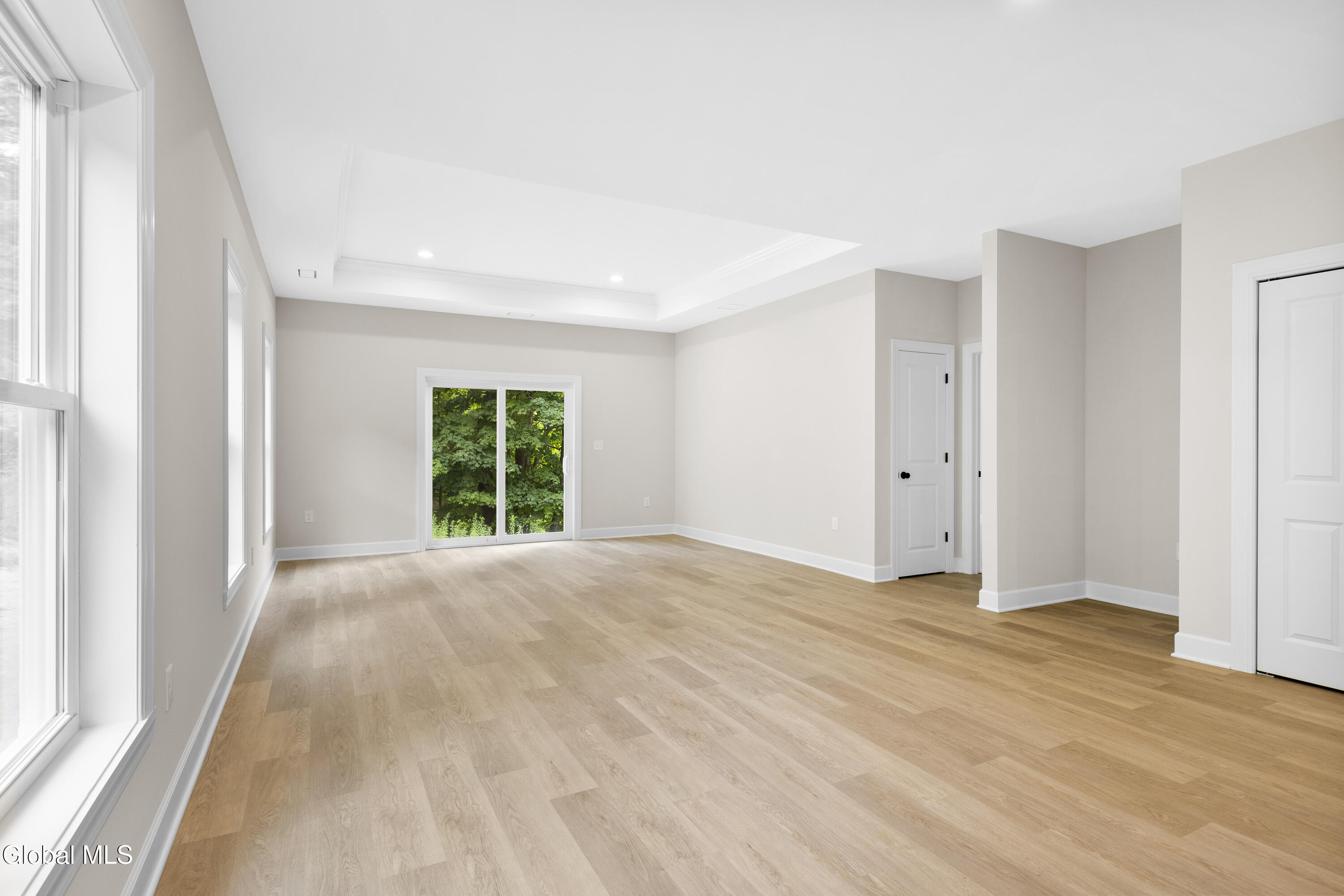 229 Cemetery Road Troy, NY 12182 - Photo 16 of 27 36-IMG_9686