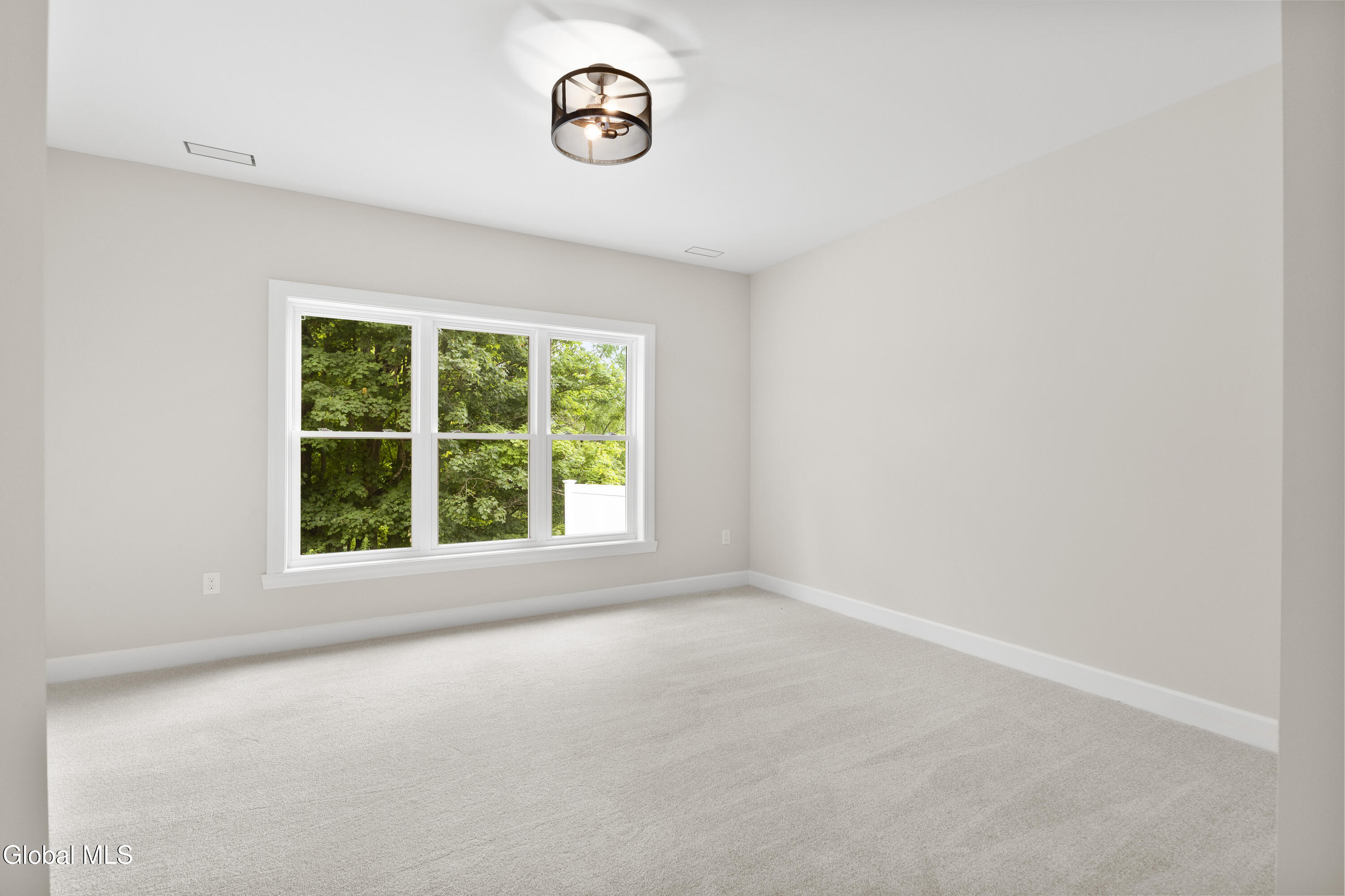 229 Cemetery Road Troy, NY 12182 - Photo 20 of 27 41-IMG_9739