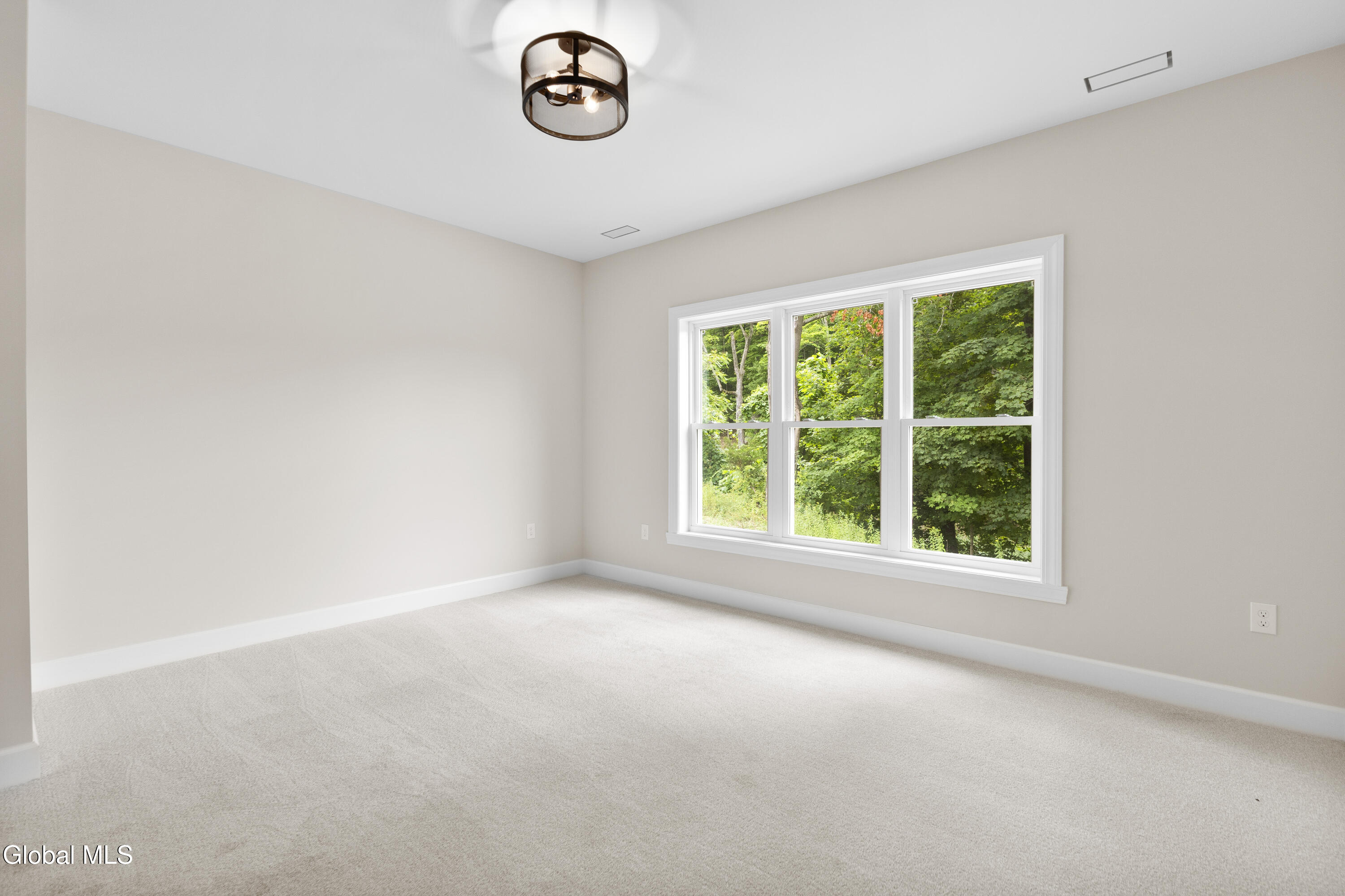 229 Cemetery Road Troy, NY 12182 - Photo 21 of 27 42-IMG_9752