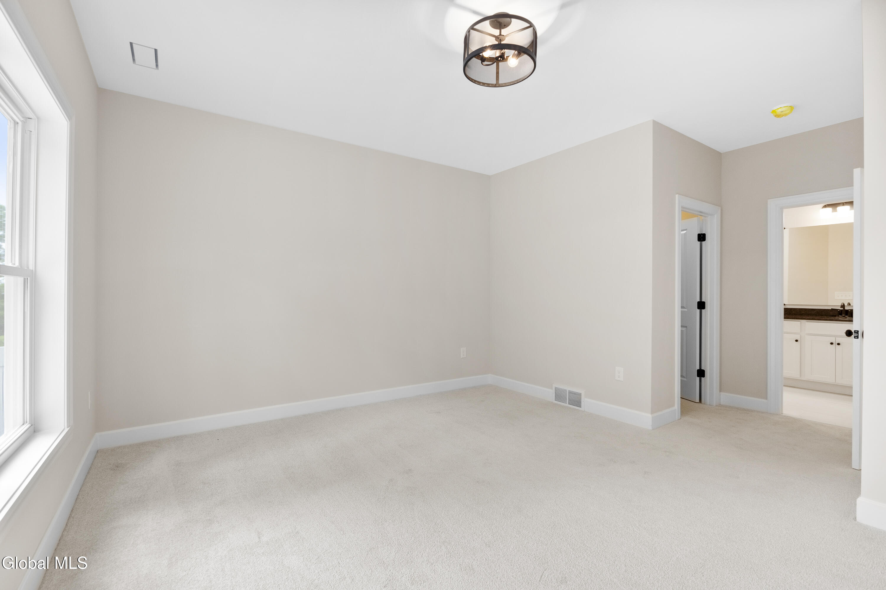 229 Cemetery Road Troy, NY 12182 - Photo 22 of 27 43-IMG_9758