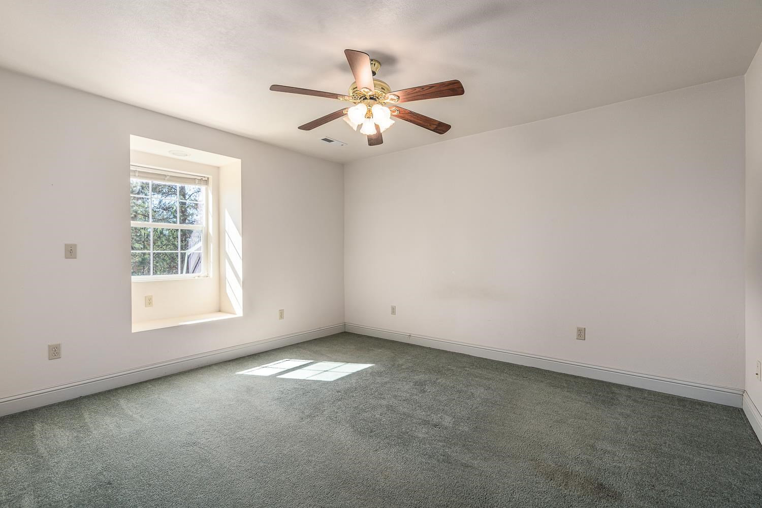 32928 North Hardesty Road Chattaroy, WA 99003 - Photo 18 of 49