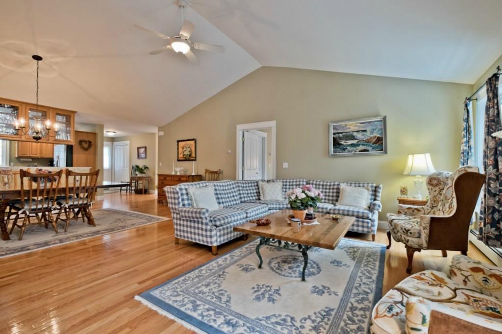 16 Goose Ledge Road, Unit 44 Cumberland Foreside, ME 04110 - Photo 14 of 33 Photo