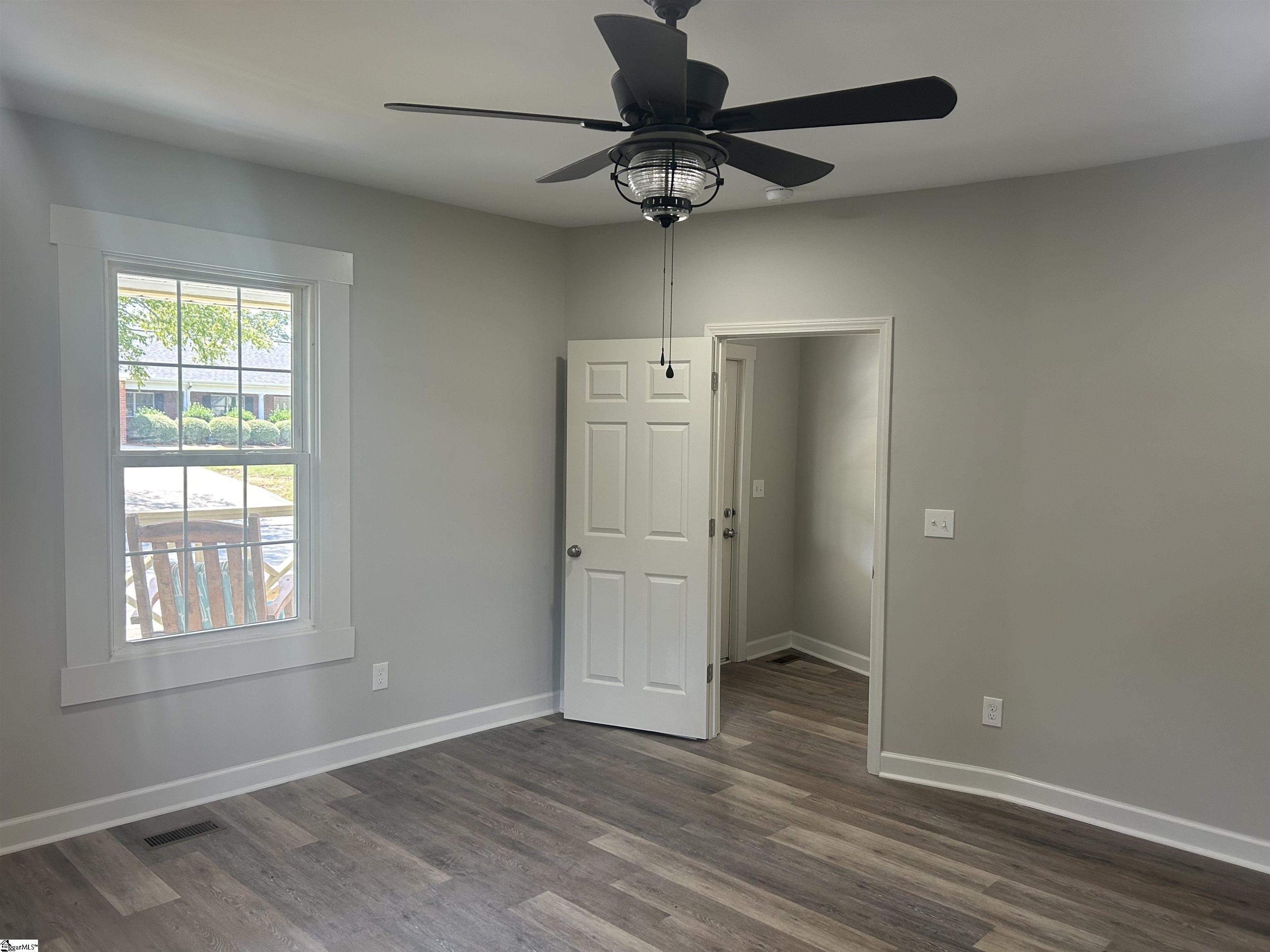 106 Washington Street Clinton, SC 29325 - Photo 11 of 32