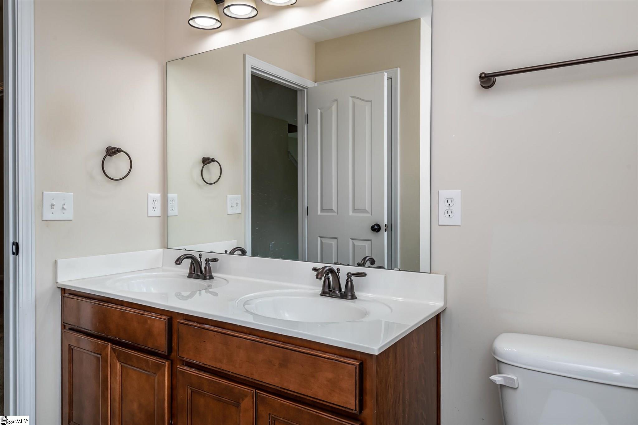 407 Millervale Road Greer, SC 29650 - Photo 30 of 36 Gallery Image 30
