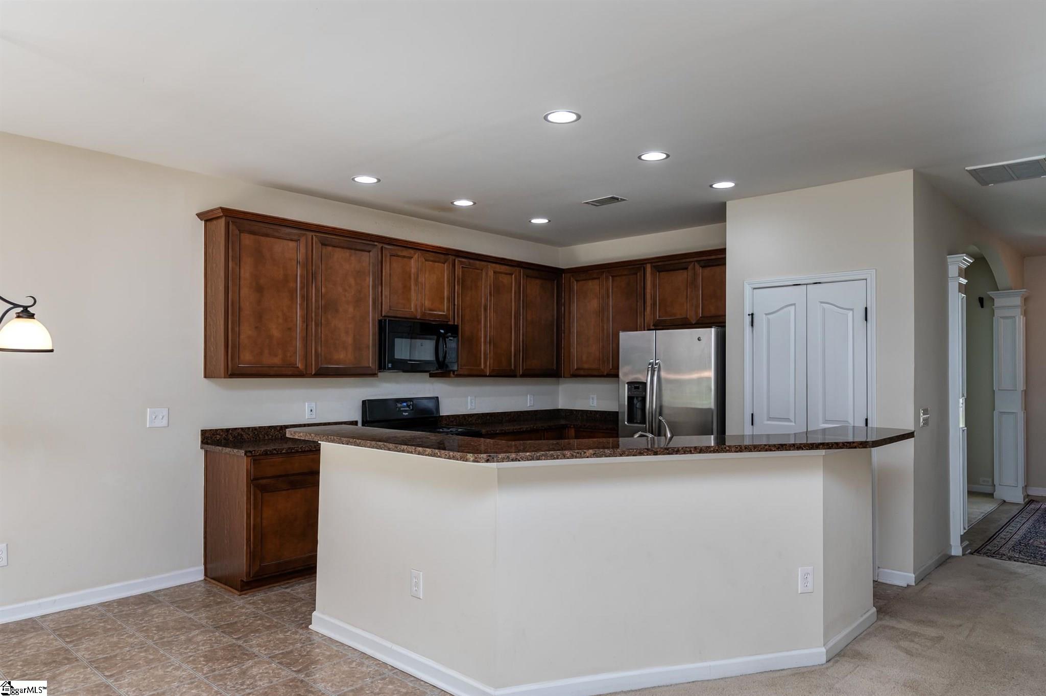 407 Millervale Road Greer, SC 29650 - Photo 6 of 36 Gallery Image 6