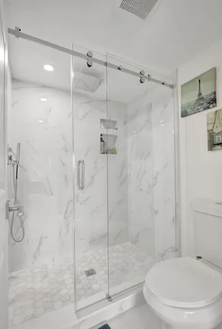 a picture of a wall with a picture of a wall painting