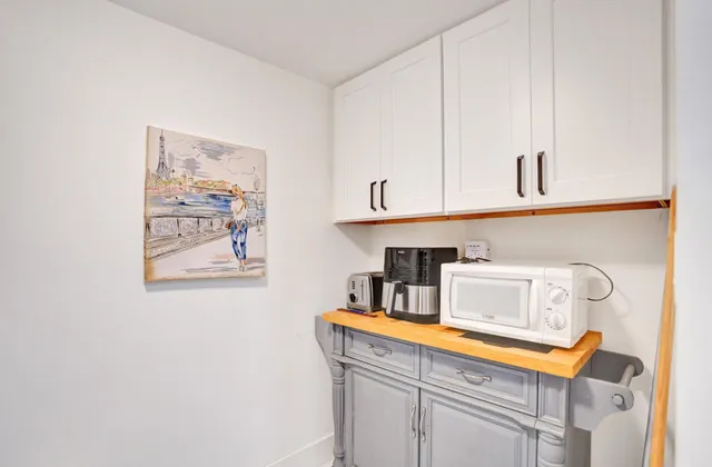 $279,000 | 2768 Carambola Circle South, Unit 301, Coconut Creek, FL 33066