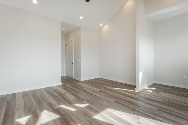 $2,395 | 1861 Zeta Way, Chattanooga, TN 37404