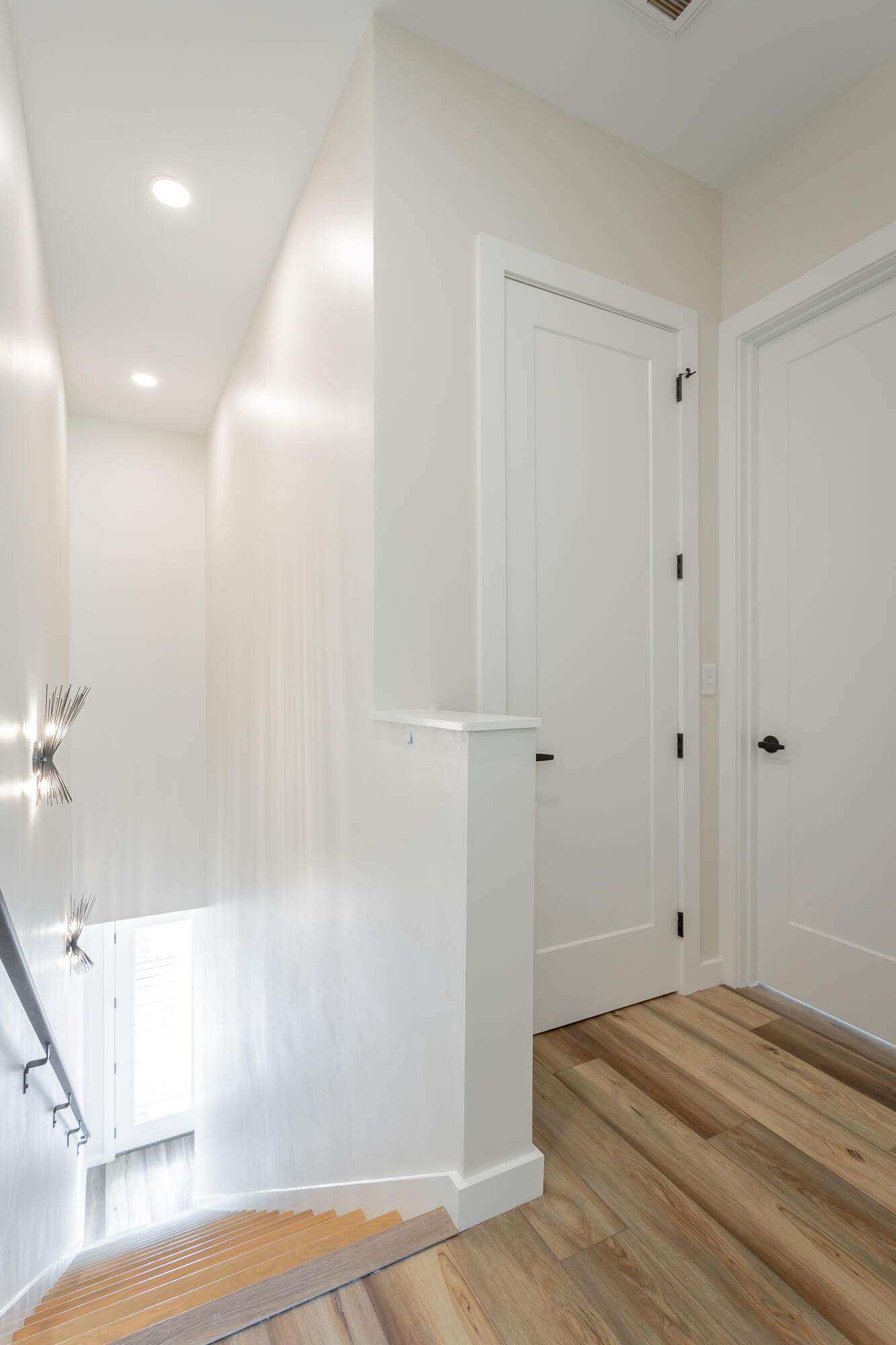 1861 Zeta Way Chattanooga, TN 37404 - Photo 17 of 34 1859 Xeta Way HD-28