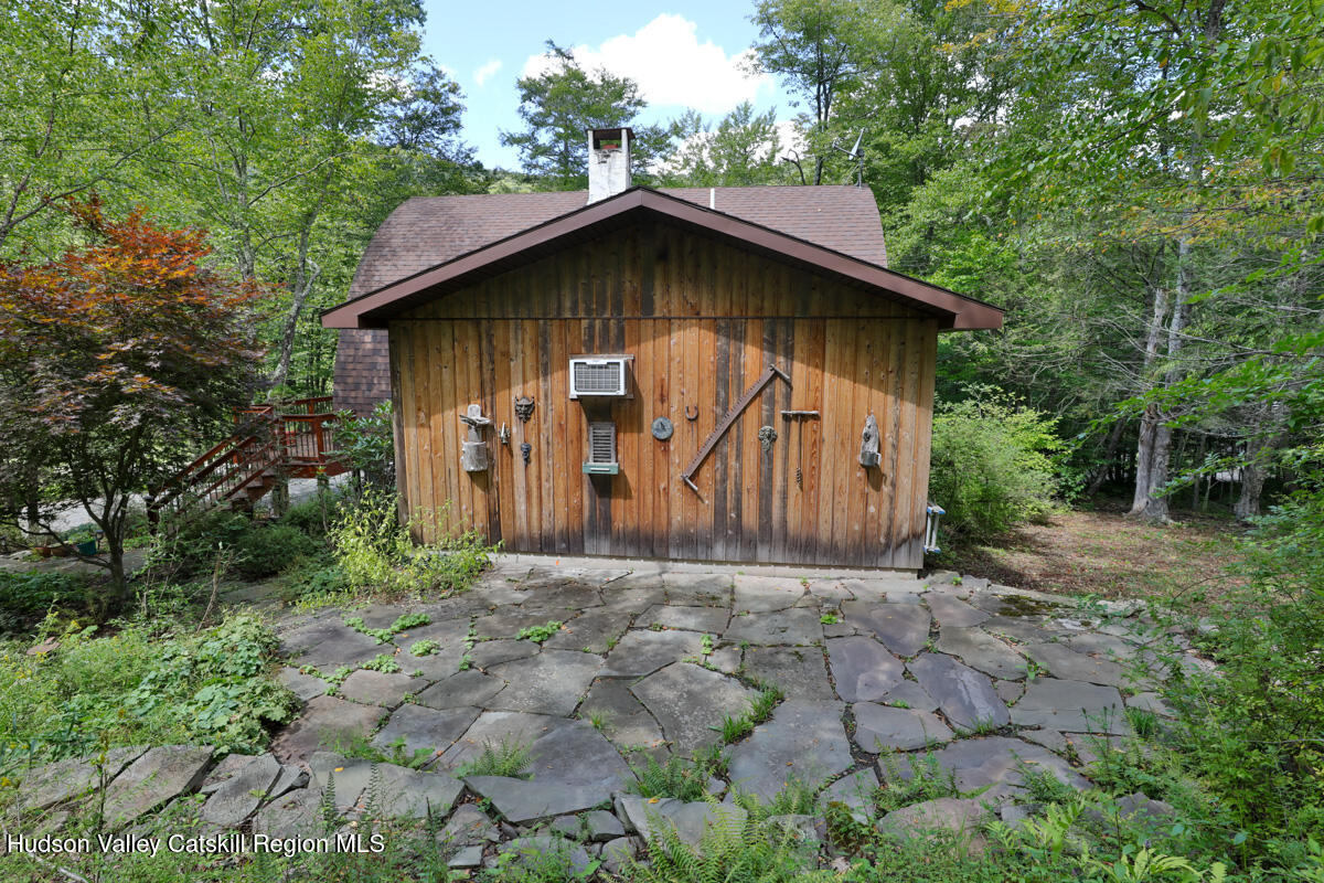 3 Quarry Road Shandaken, NY 12480 - Photo 6 of 29 a backyard of a house with lots of green space