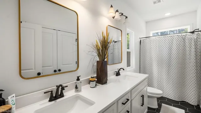 $499,900 | 826 Country Lane, Pelham, NC 27311