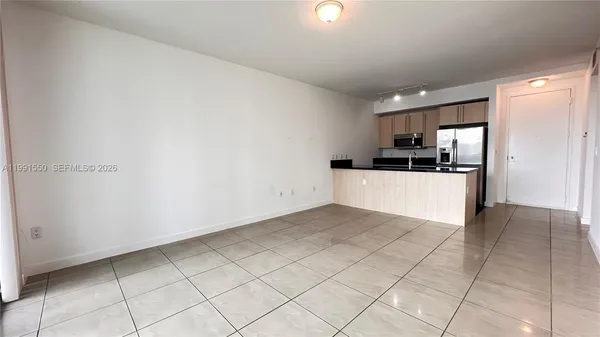 $3,000 | 79 Southwest 12th Street, Unit 1102S, Miami, FL 33130