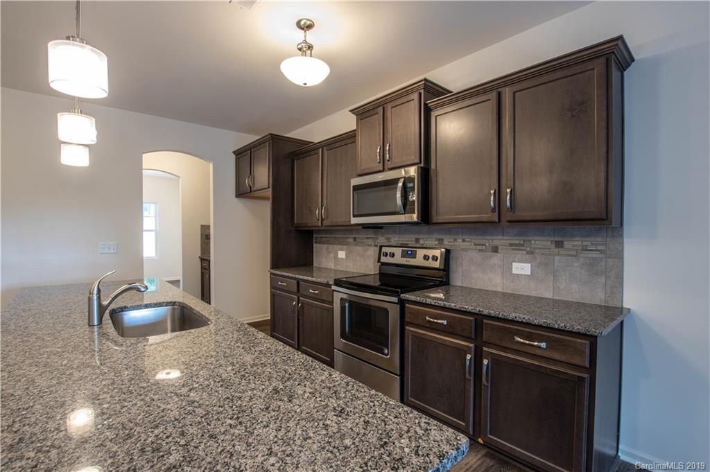 6105 Hawk View Road, Unit 27 Waxhaw, NC 28173 - Photo 14 of 47 Gallery Image 14