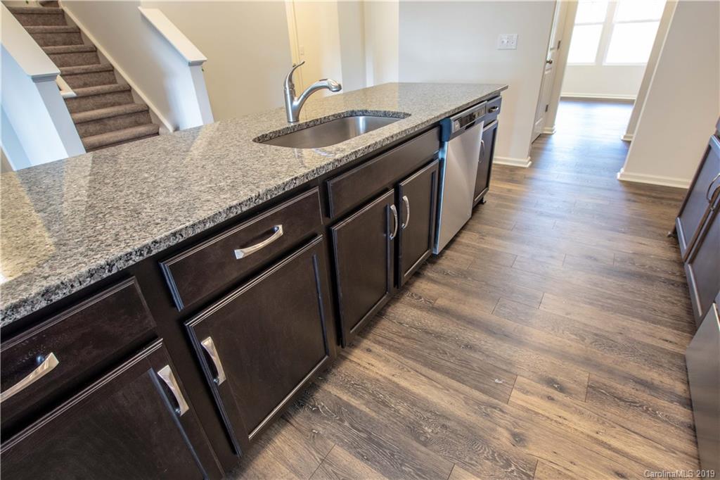 6105 Hawk View Road, Unit 27 Waxhaw, NC 28173 - Photo 17 of 47 Gallery Image 17