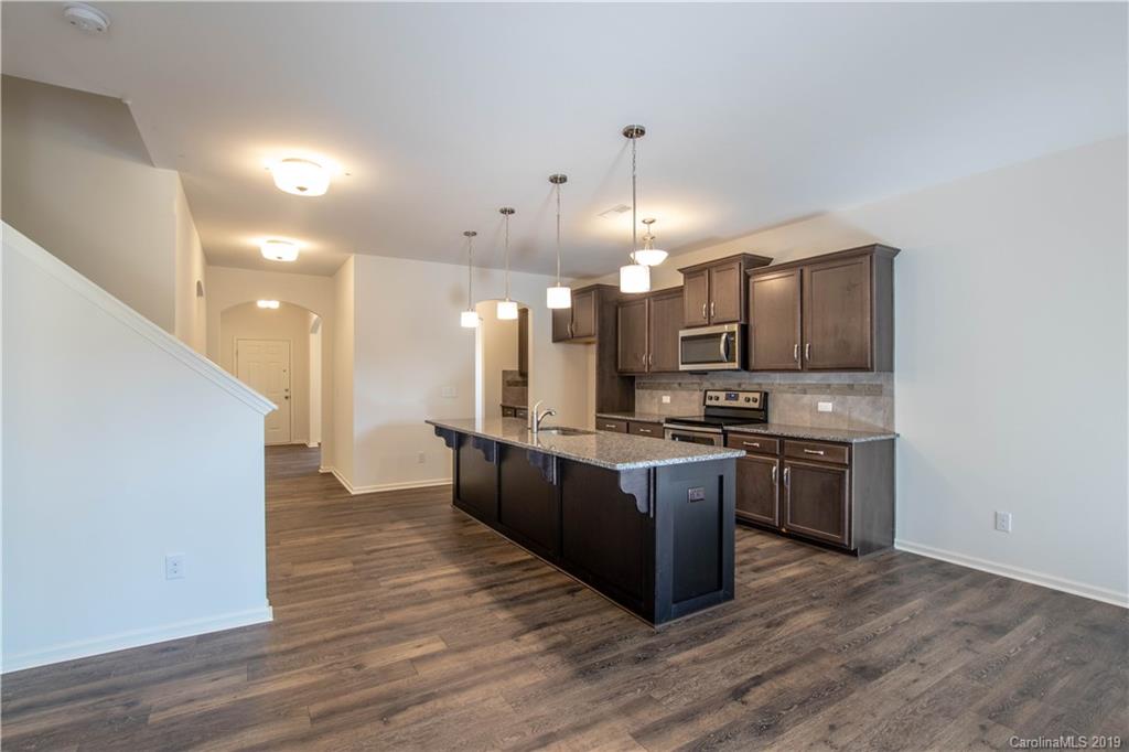 6105 Hawk View Road, Unit 27 Waxhaw, NC 28173 - Photo 18 of 47 Gallery Image 18