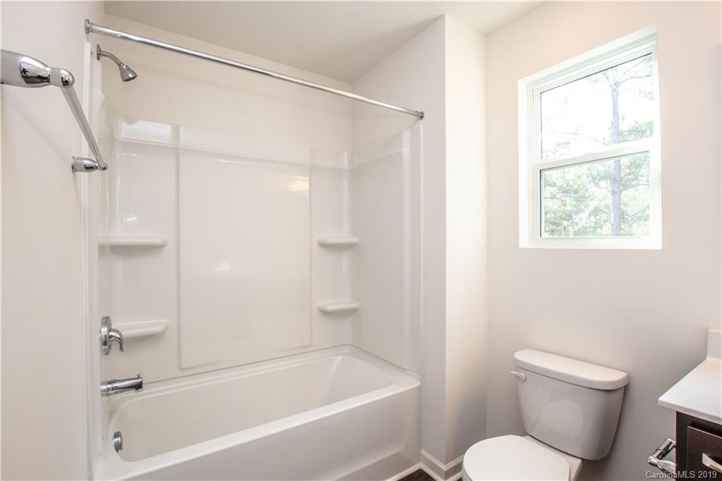 6105 Hawk View Road, Unit 27 Waxhaw, NC 28173 - Photo 34 of 47 Gallery Image 34