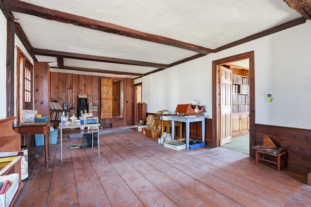 447 Main Street Bolton, MA 01740 - Photo 11 of 42