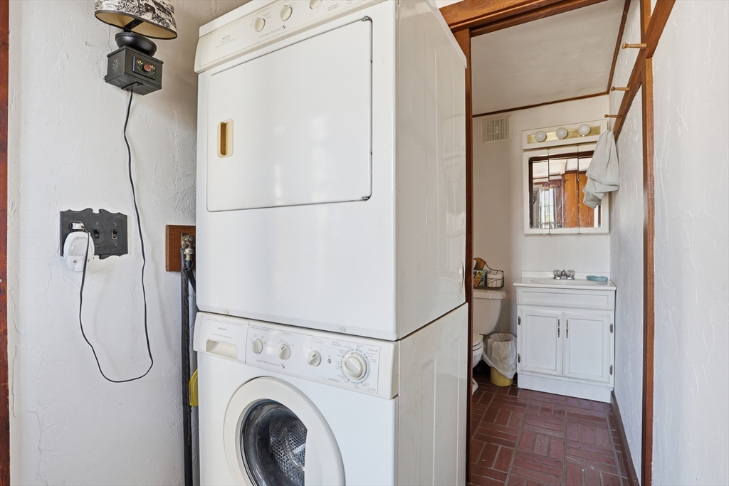 447 Main Street Bolton, MA 01740 - Photo 17 of 42