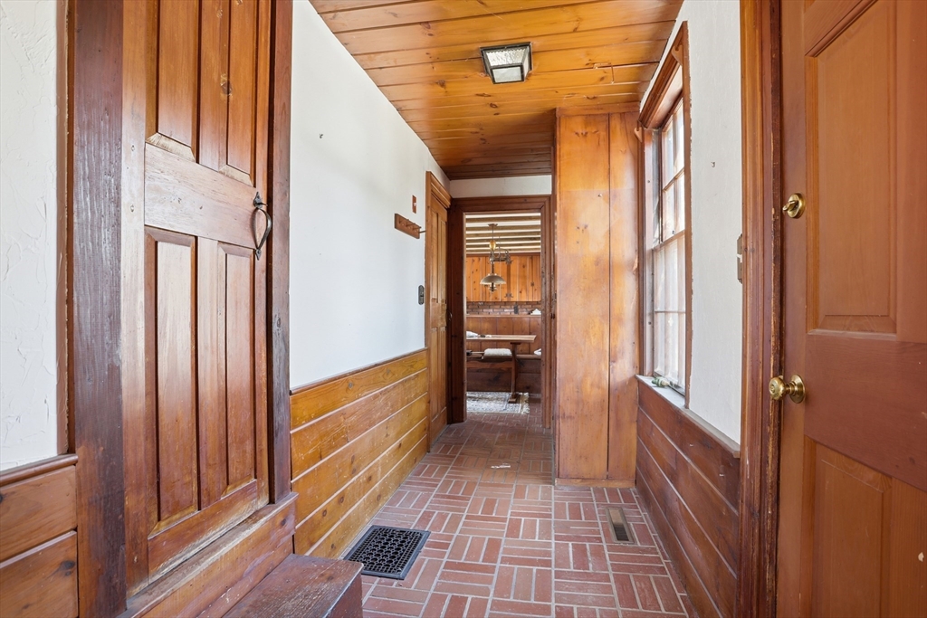 447 Main Street Bolton, MA 01740 - Photo 18 of 42