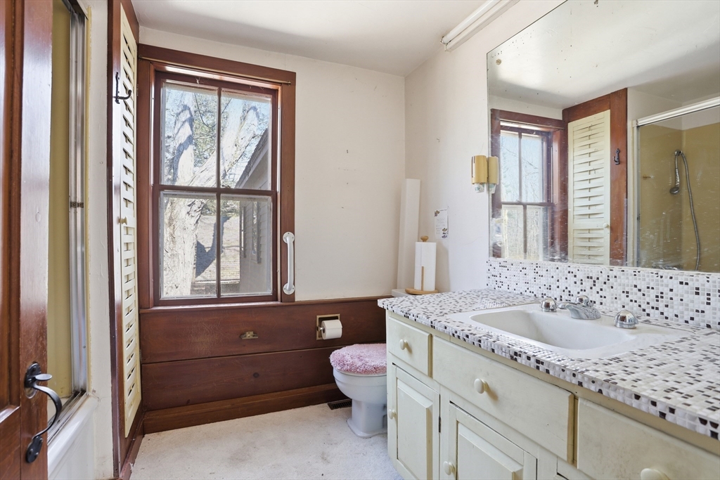 447 Main Street Bolton, MA 01740 - Photo 25 of 42