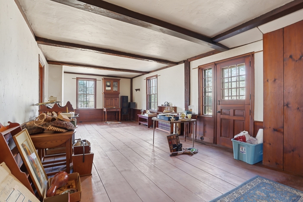 447 Main Street Bolton, MA 01740 - Photo 9 of 42