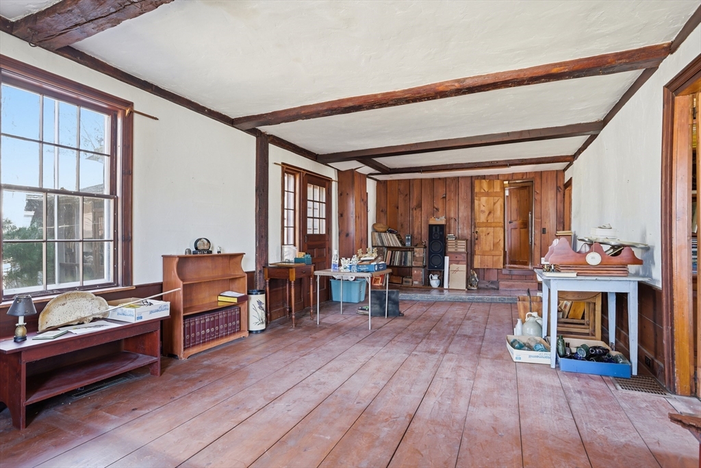 447 Main Street Bolton, MA 01740 - Photo 10 of 42