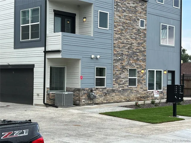 $3,000 | 1512 Ingalls Street, Lakewood, CO 80214