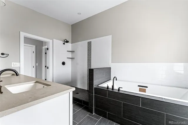 $3,000 | 1512 Ingalls Street, Lakewood, CO 80214