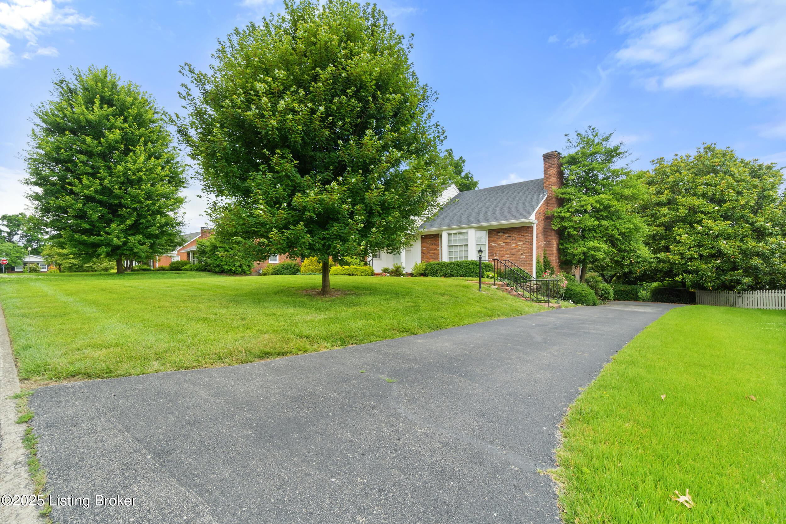 3505 Graham Road Louisville, KY 40207 - Photo 57 of 65 dsc04616