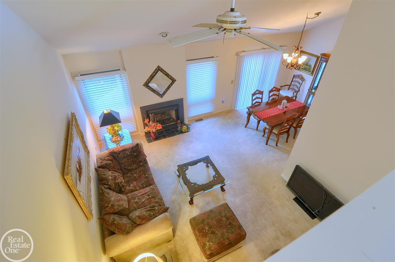 712 Eton Court, Unit #155 Rochester Hills, MI 48307 - Photo 11 of 28