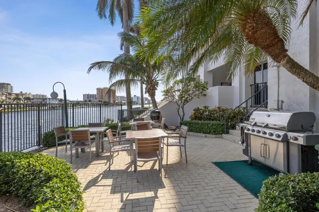 $5,000 | 2880 Northeast 14th Street Causeway, Unit 904, Pompano Beach, FL 33062