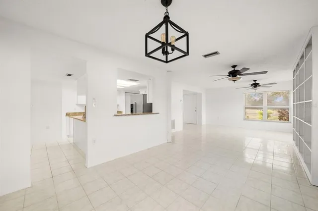 $1,995 | 3954 Sailmaker Lane, Holiday, FL 34691