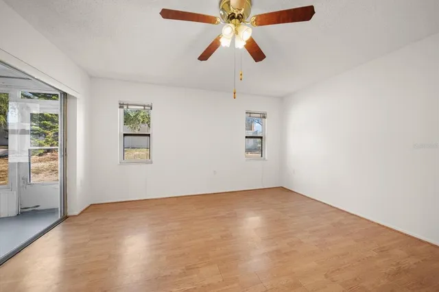 $1,995 | 3954 Sailmaker Lane, Holiday, FL 34691