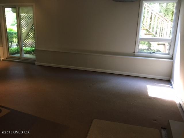 94 Maple Avenue Greenwich, CT 06830 - Photo 11 of 13 IMG_1572