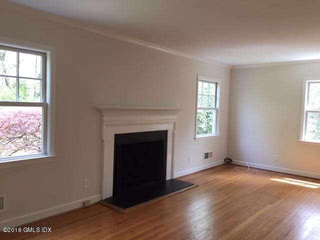 94 Maple Avenue Greenwich, CT 06830 - Photo 3 of 13 IMG_2489