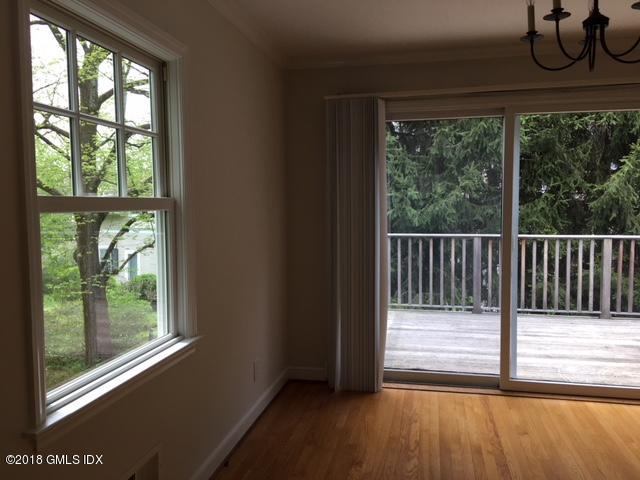 94 Maple Avenue Greenwich, CT 06830 - Photo 5 of 13 IMG_1549