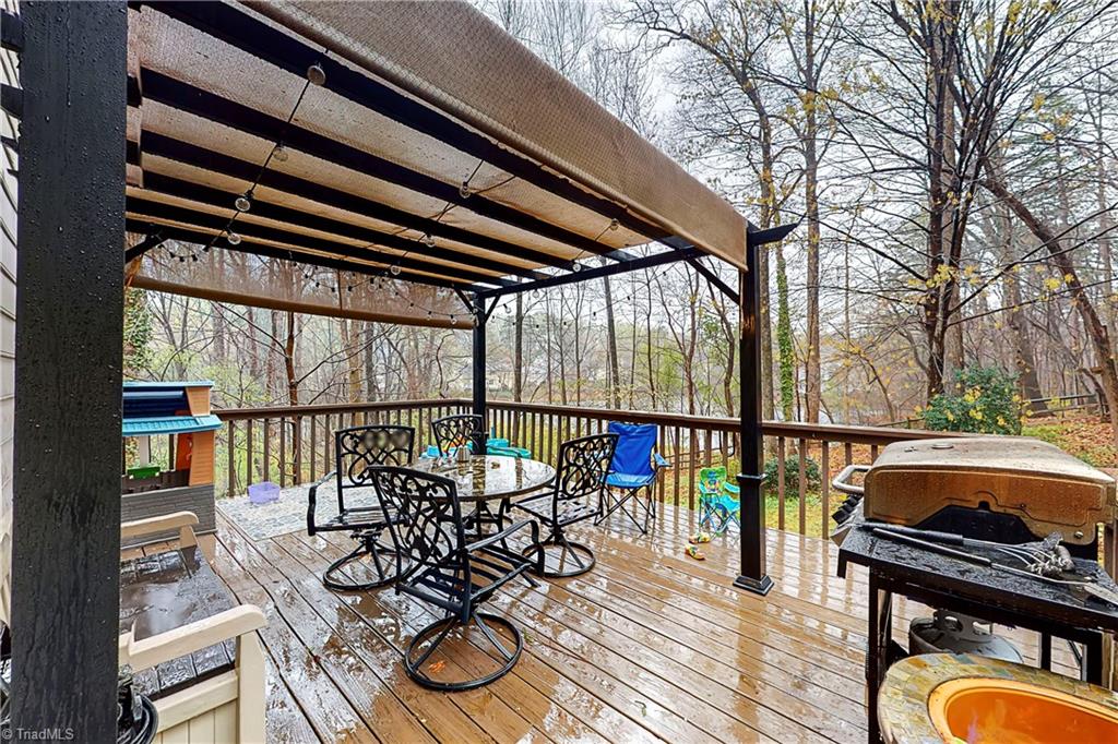 5202 Candlewick Road Greensboro, NC 27455 - Photo 28 of 31 Gallery Image 28