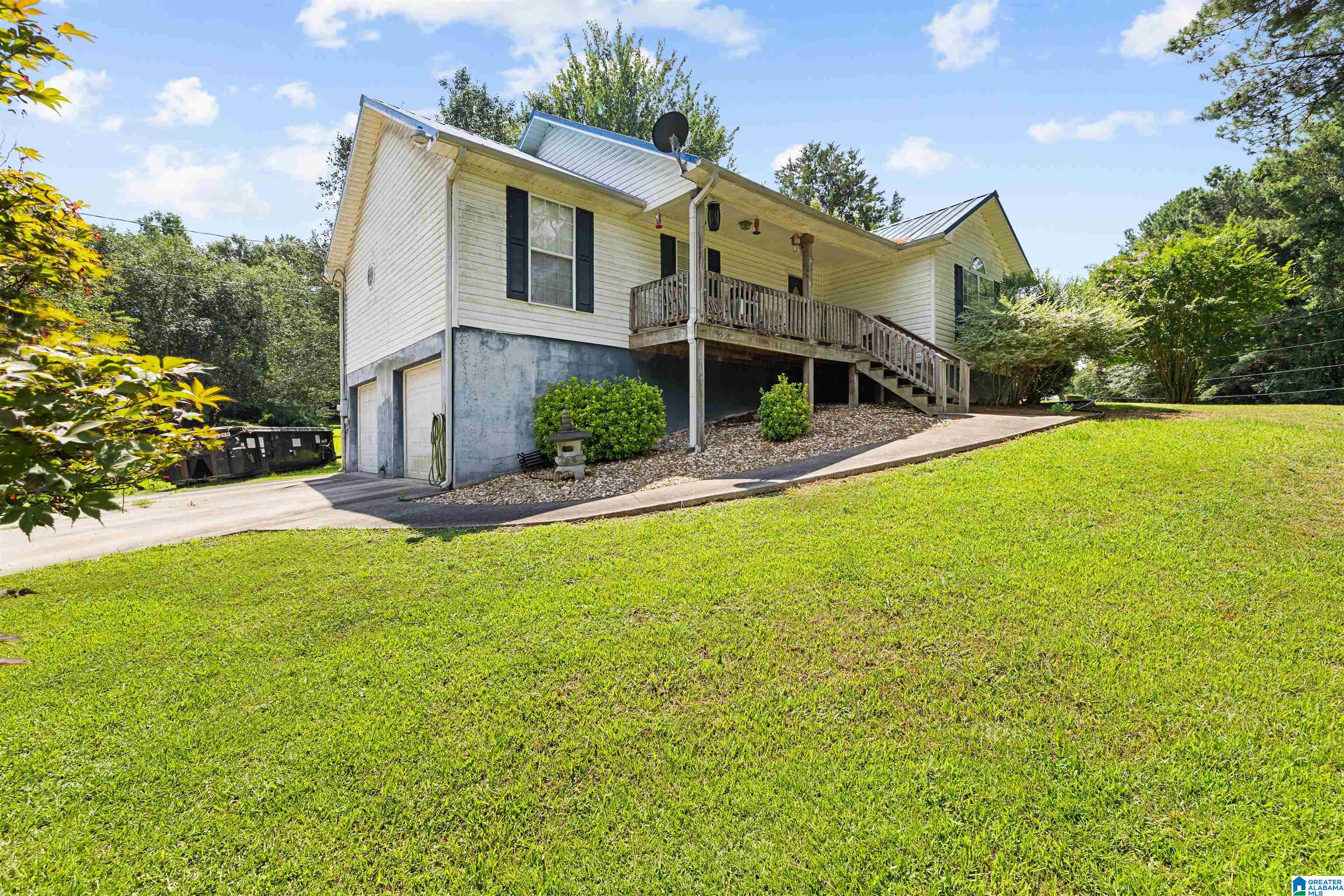 390 Oakhalla Road Hayden, AL 35079 - Photo 4 of 24