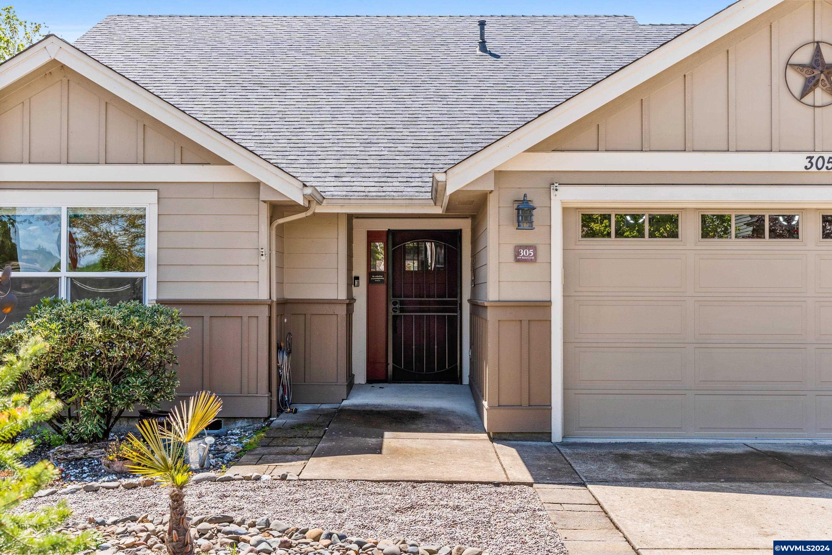 305 Northwest Reed Lane Dallas, OR 97338 - Photo 4 of 35