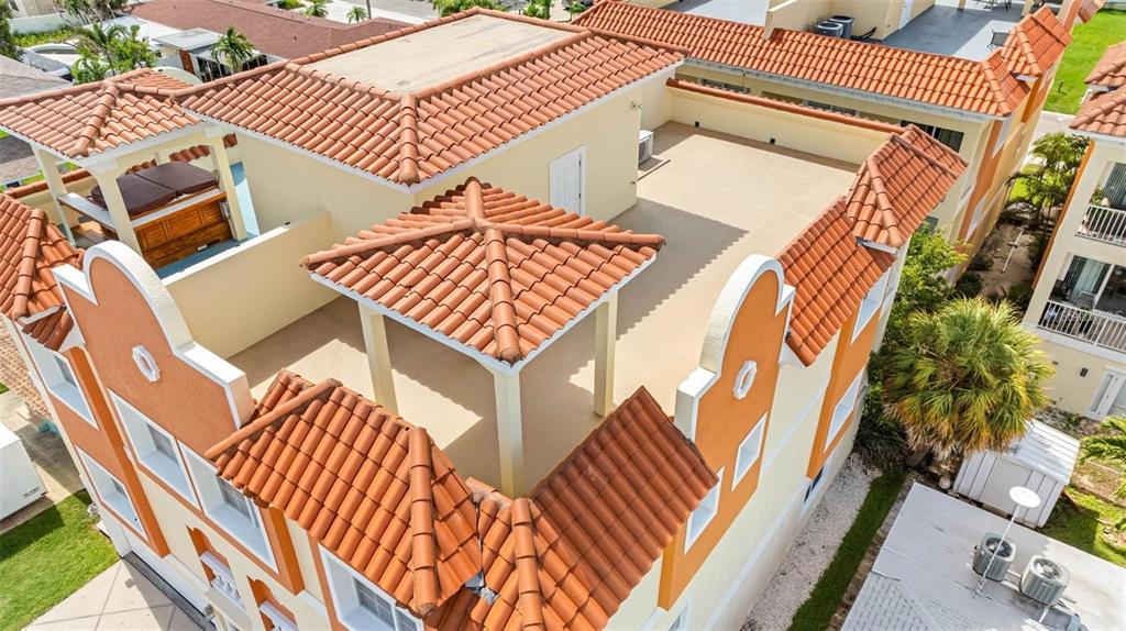 146 175th Terrace Drive East Redington Shores, FL 33708 - Photo 40 of 51 an aerial view of a house