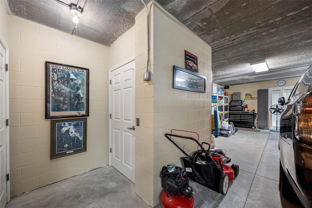 146 175th Terrace Drive East Redington Shores, FL 33708 - Photo 42 of 51 a view of a room with gym equipment