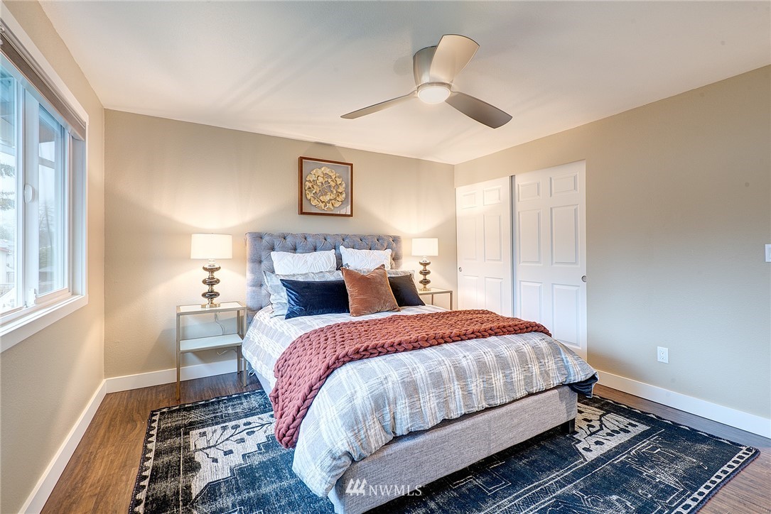 2126 Whitman Avenue Northeast Renton, WA 98059 - Photo 14 of 24 Gallery Image 14