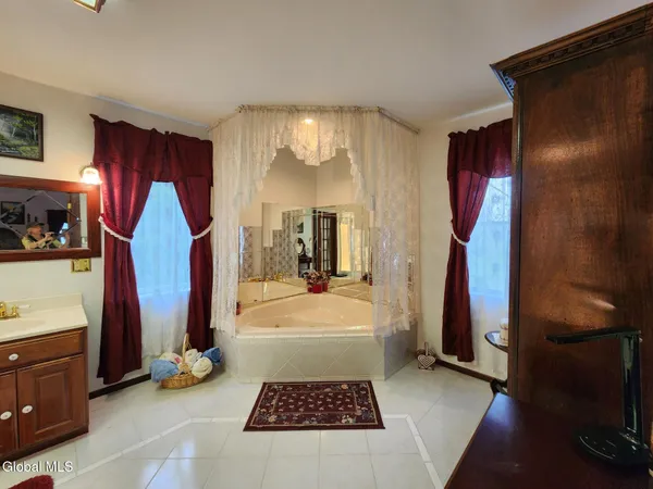 $699,900 | 5214 Highway 145, Cobleskill, NY 12043