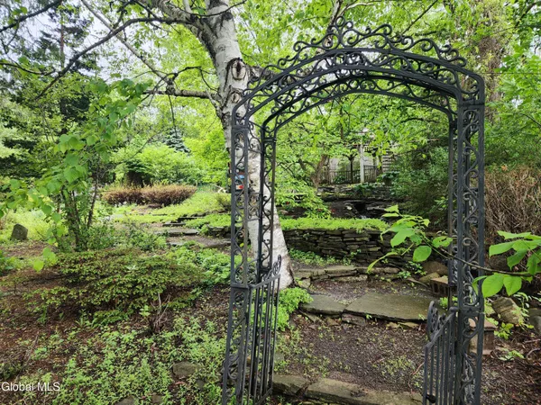 $699,900 | 5214 Highway 145, Cobleskill, NY 12043