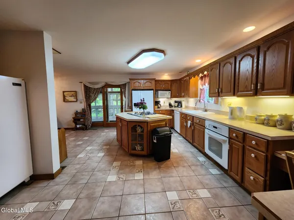 $699,900 | 5214 Highway 145, Cobleskill, NY 12043