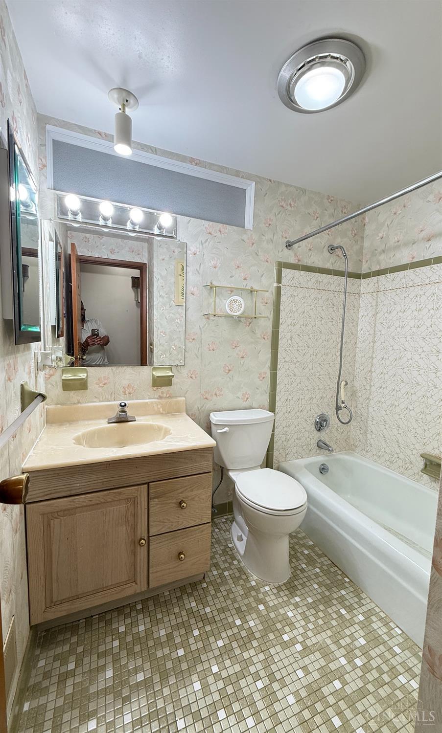 3762 Ridgedale Drive Cincinnati, OH 45247 - Photo 18 of 31