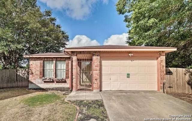 $1,695 | 11350 Widefield Lane, San Antonio, TX 78245