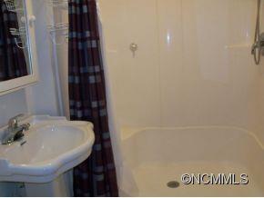 168 Ridgeway Street Sylva, NC 28779 - Photo 6 of 16 Gallery Image 6